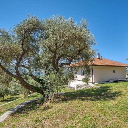 Two Bedroom House With Sea View Maj ブルヤリッツァ エクステリア 写真