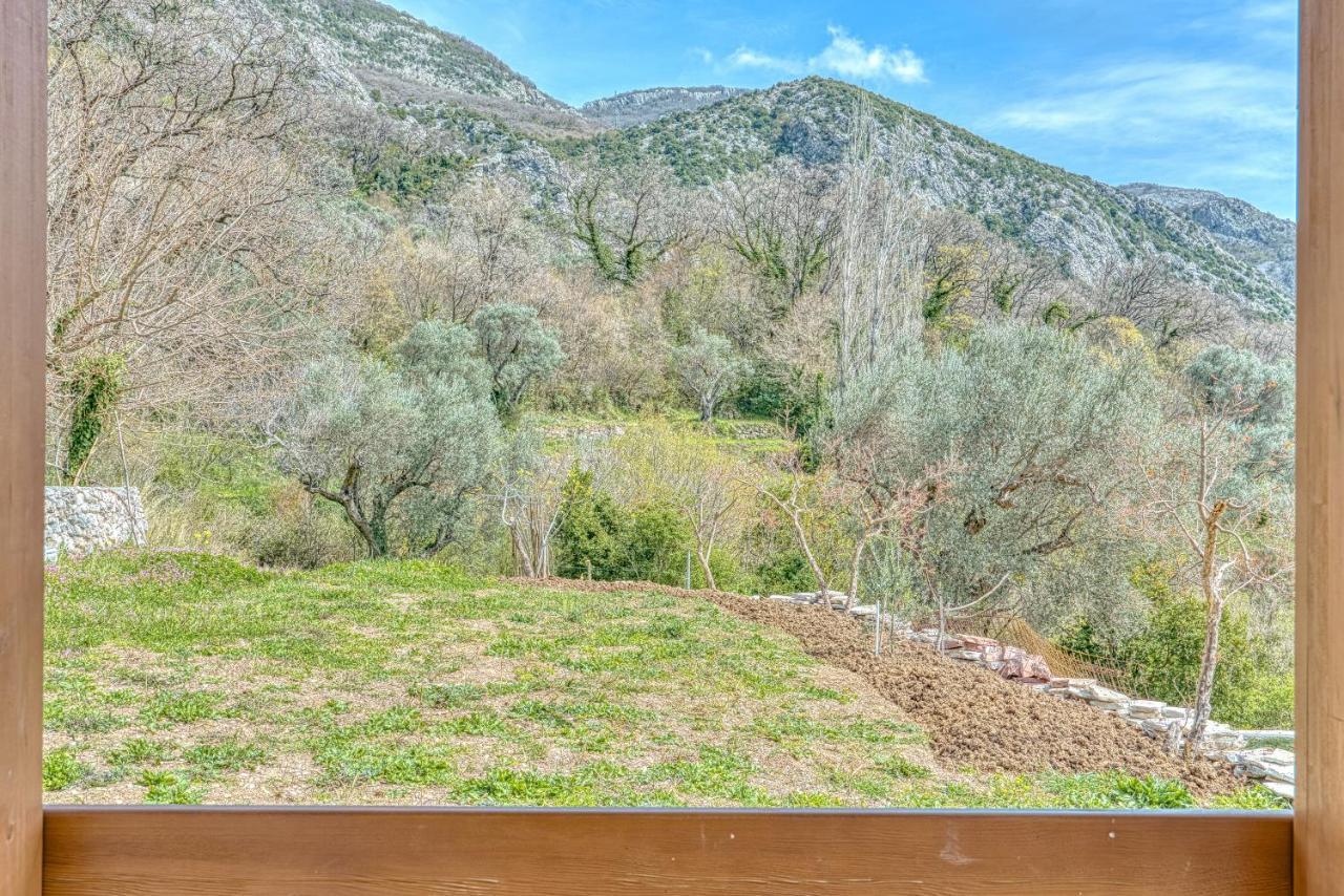 Two Bedroom House With Sea View Maj ブルヤリッツァ エクステリア 写真