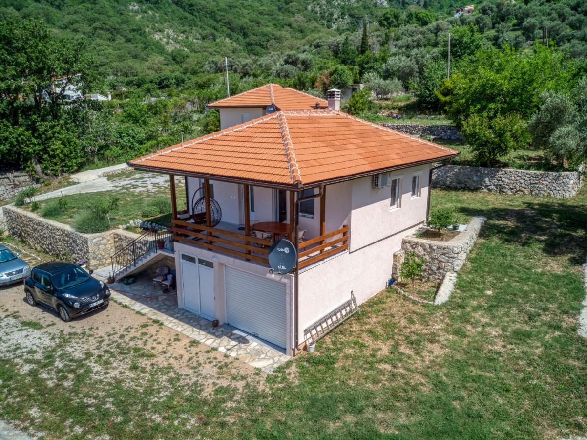 Two Bedroom House With Sea View Maj ブルヤリッツァ エクステリア 写真